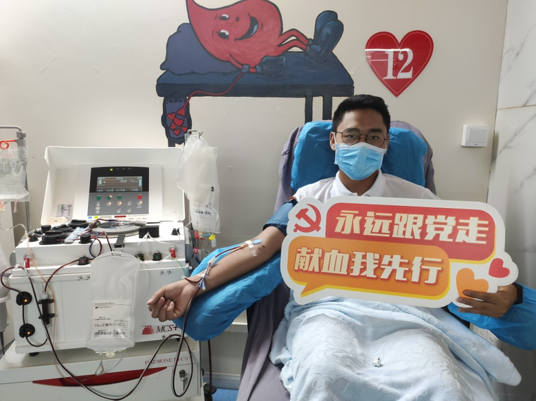 25718212-AC82-4663-B269-F9F6F802E92F