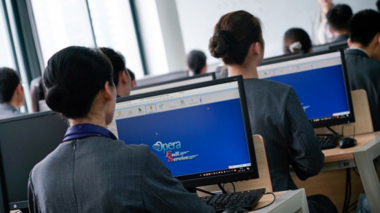 6E17F536-36F7-4307-8F47-1CB2B3ED0E3B