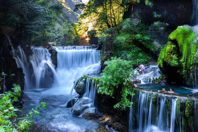 E584E8EA-C72A-4664-B408-6F0CEDBB3716