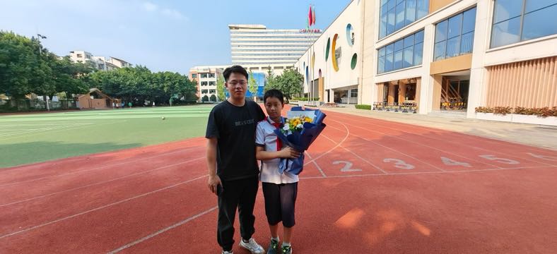 170D0E0F-4043-4B65-B915-FCBC73D56DB1