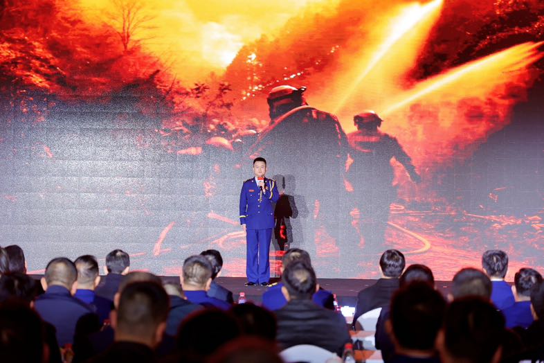 367F46CA-8AD2-449E-80D8-A581998DA406