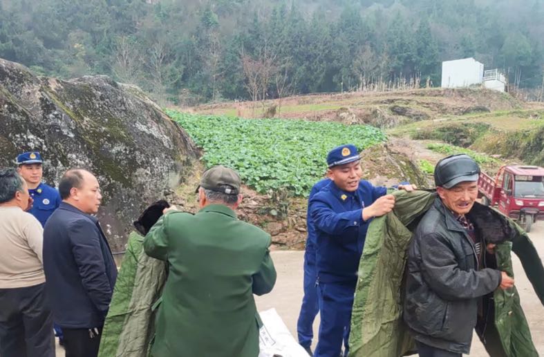 6569344F-1E37-47E1-BF82-78A16D967093