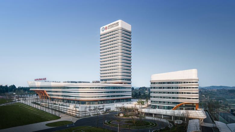 4312E1E9-B6A7-4628-98E8-733B51C681E1