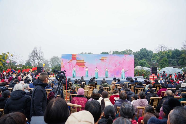 8C27608D-B8F2-4876-8188-86EEAE2E985D