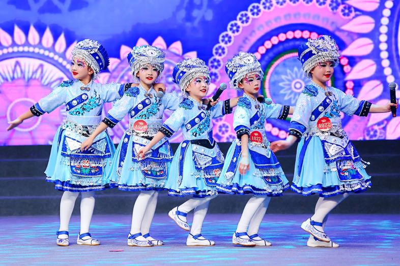 40B87DC6-B523-4E0B-A46A-A92DCDB66242