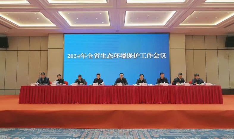 385A9D4E-2FC0-41E9-9641-772638A6A1A2