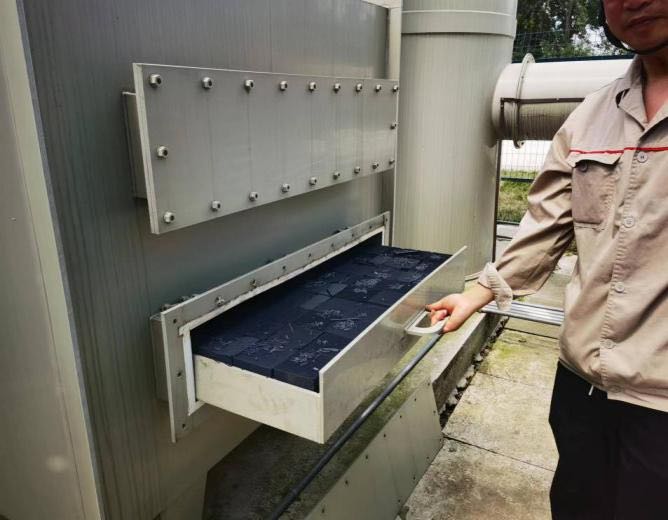 9D758952-7115-48AC-9C07-55583D37A568