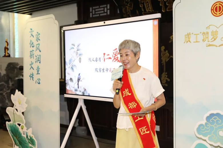 A72216FE-7C70-48CF-833C-3BA223C9148B