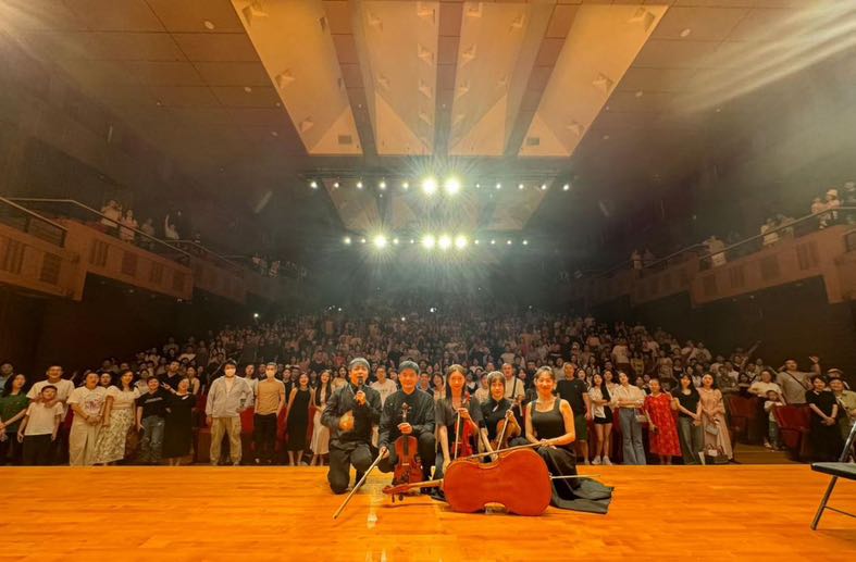 3B1FFF57-663E-4369-8145-B0ADDE28CA57