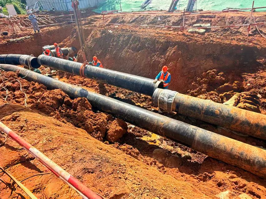 8C3D8EEF-2DA3-4BB8-BFF0-6AE74BBD0D3C