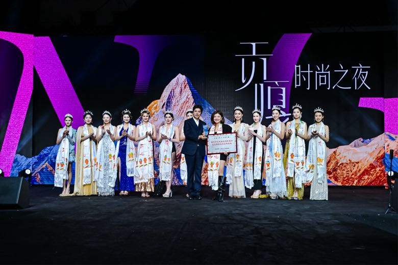 741CFDF5-1BB7-4551-A180-BAB45B435817