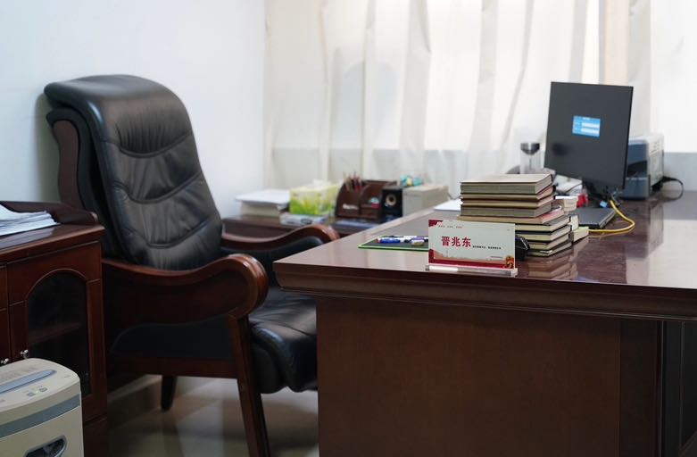 9C600AD3-DFA4-411A-AEE0-8CBC160B5579