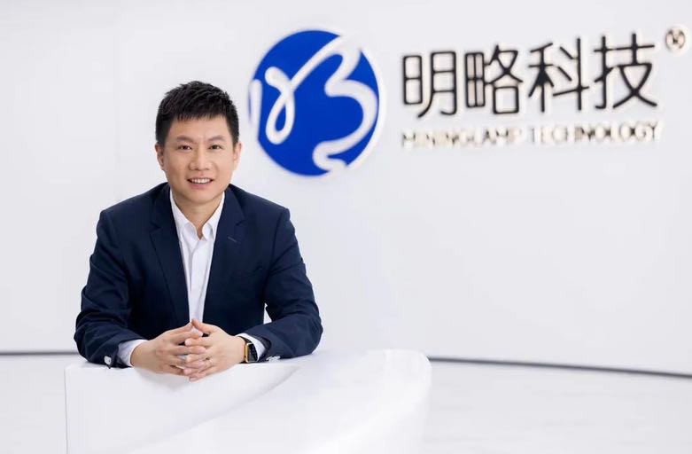 3FD68D6D-DD9B-4C88-ABA5-9BD43D33FFF1