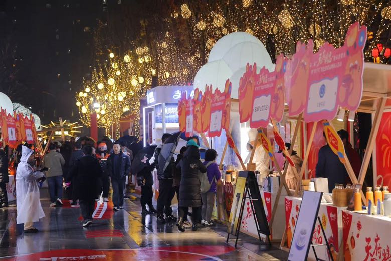 ECDBED90-4063-44E3-AB93-7ACAED0C7D79