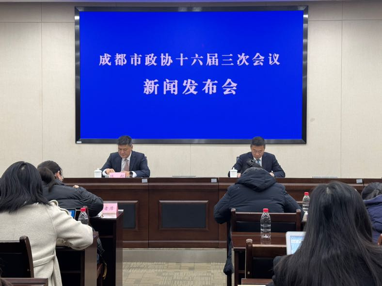 C4E825E0-5633-4181-9436-567C97653C8D