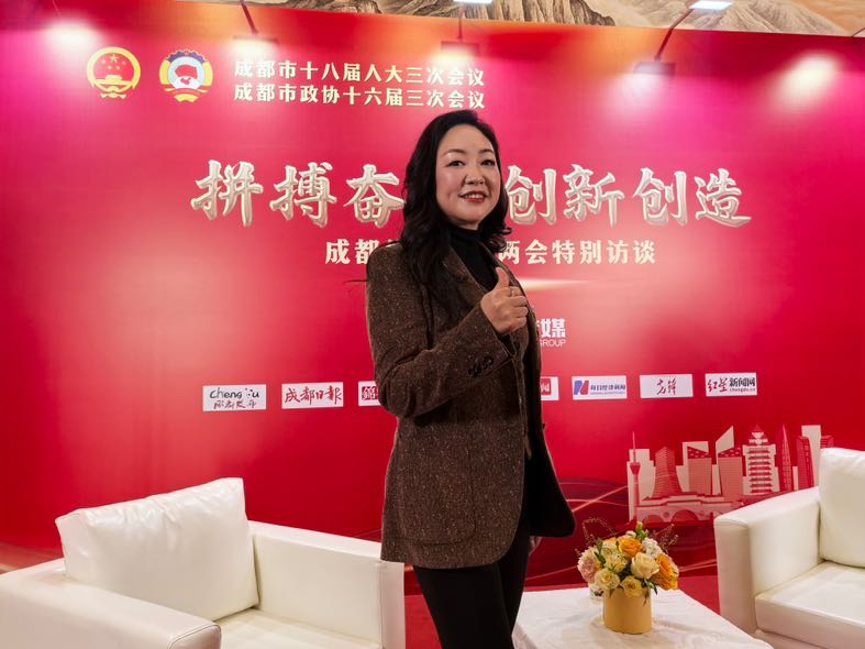 3B3E52EA-3318-42ED-8F93-49827E844F5B