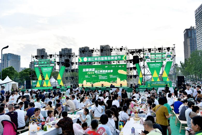 6C1ABD38-21A6-45C8-A9C0-614C7E54B5F3