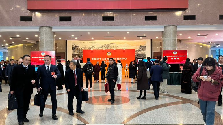 13AE0176-78C5-45FA-A8FE-A6C3A836463A