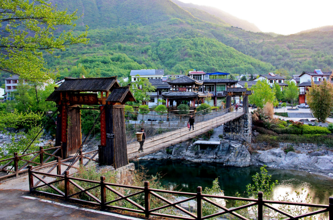 走进天府旅游名村｜千年古道旁的田园牧歌