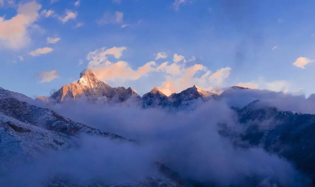 探寻天府旅游名镇 | 勇攀冰峰，去更高处看雪山