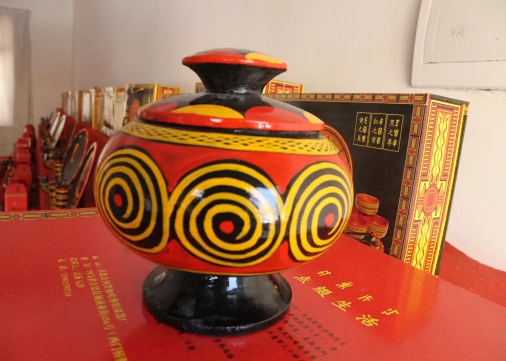 彝族漆器，大山深处的明珠