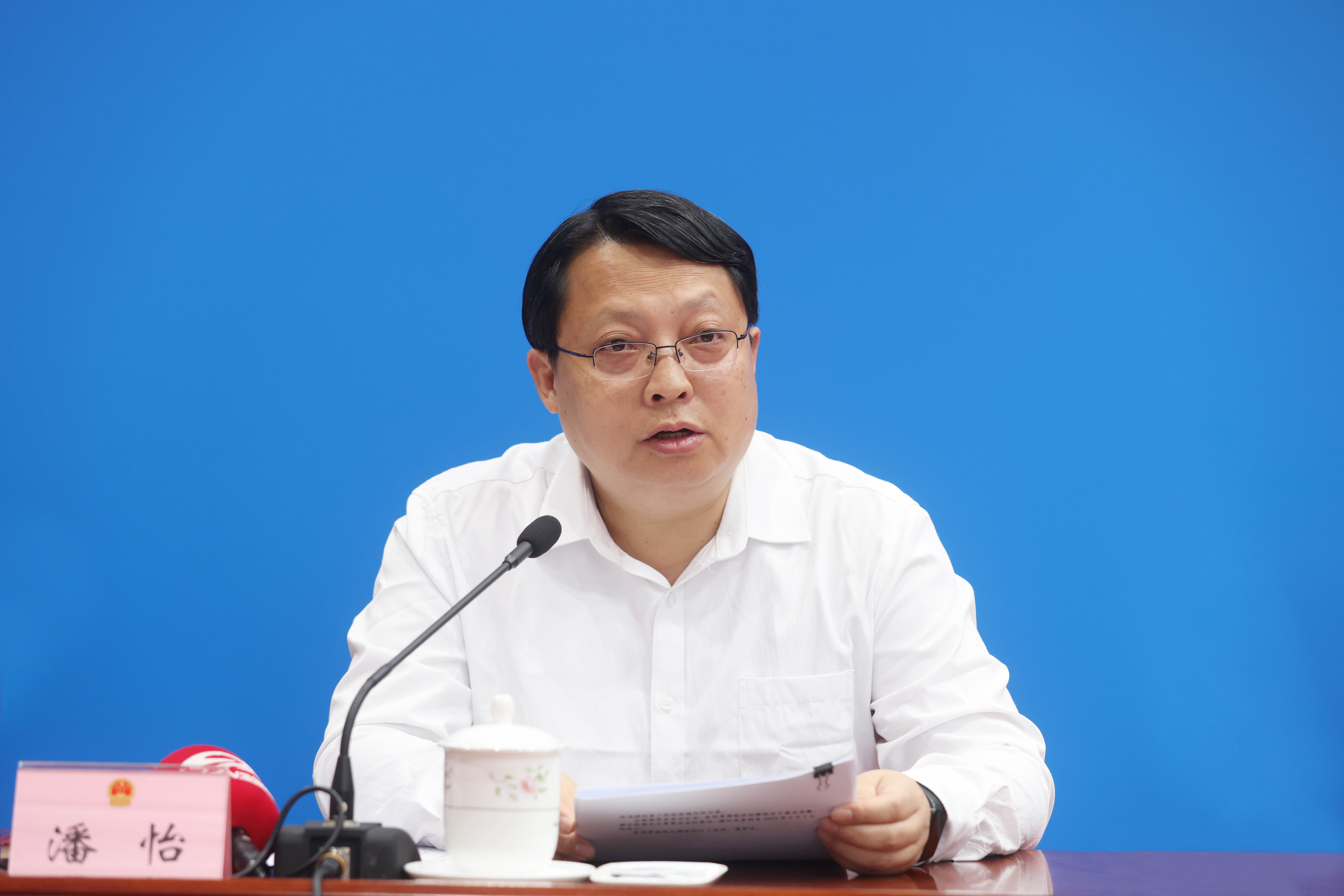 潘怡（推荐）_副本.jpg